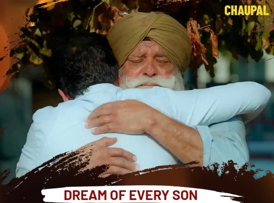 yograj singh hugging his son in a movie